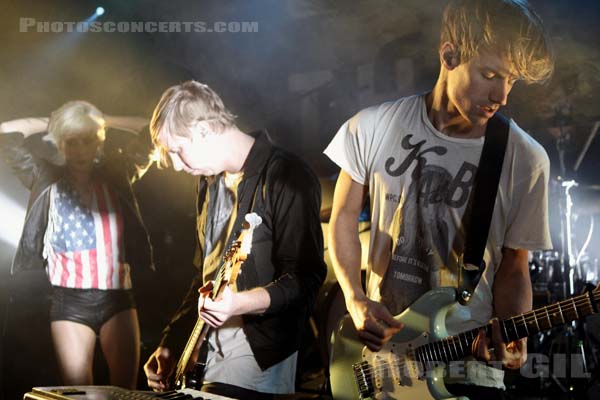 THE SOUNDS - 2012-02-07 - PARIS - La Maroquinerie - 